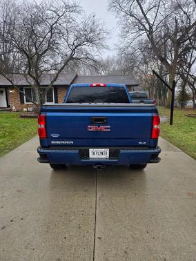2017 GMC Sierra 1500 SLE