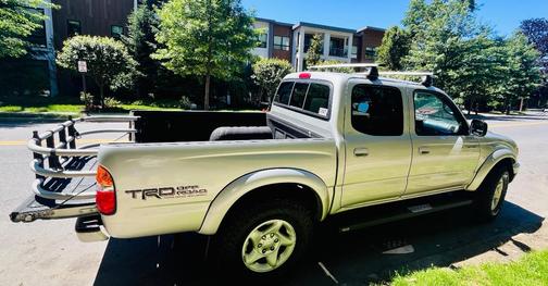 Silver 2003 Toyota Tacoma PreRunner Double Cab