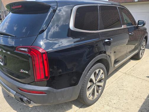Black 2020 Kia Telluride S