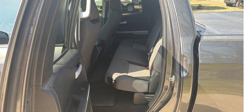 2014 Toyota Tundra SR5