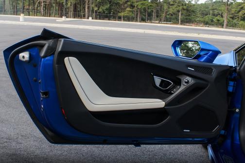 2021 Lamborghini Huracan EVO Base