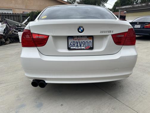 2011 BMW 328 i