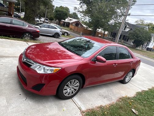 2014 Toyota Camry LE