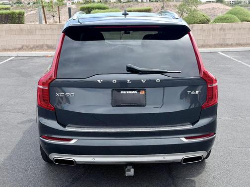 Gray 2016 Volvo XC90 T6 Inscription