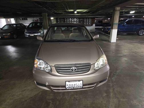 2003 Toyota Corolla LE