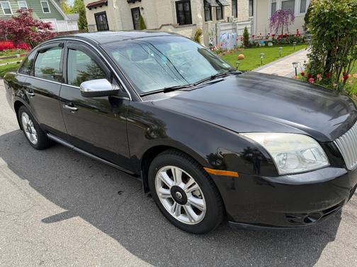 Black 2009 Mercury Sable Premier