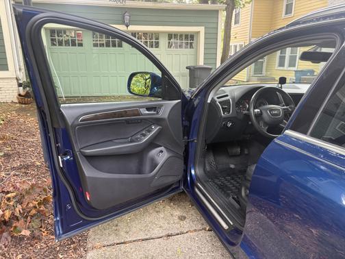 2014 Audi Q5 2.0T Premium Plus