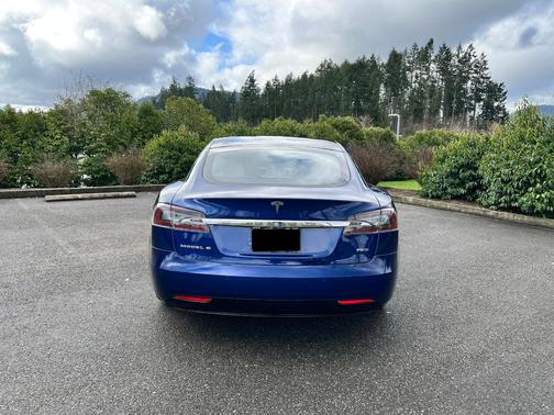 2018 Tesla Model S 75D