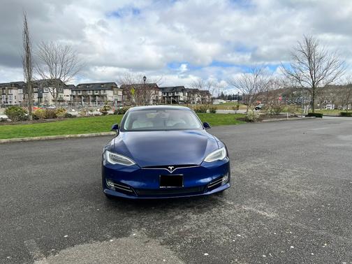 2018 Tesla Model S 75D