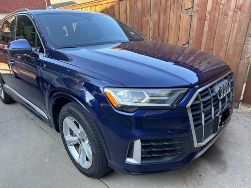 Blue 2021 Audi Q7 55 Premium
