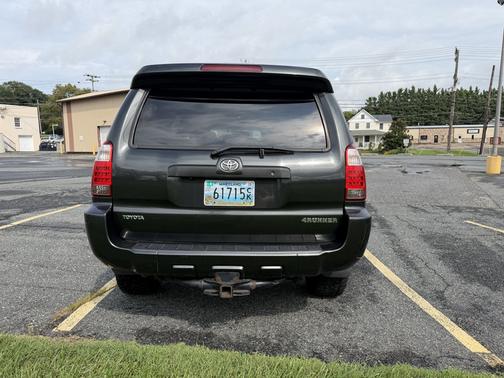 Gray 2008 Toyota 4Runner Limited V8