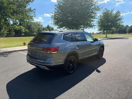 Gray 2019 Volkswagen Atlas 3.6L SEL Premium