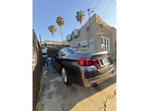 2016 BMW 550 i