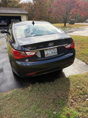 2011 Hyundai SONATA GLS