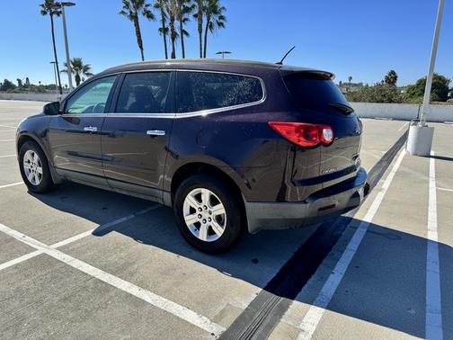 Purple 2010 Chevrolet Traverse LT
