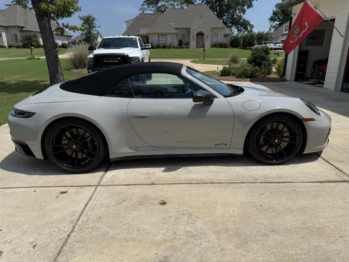 2022 Porsche 911 Carrera GTS