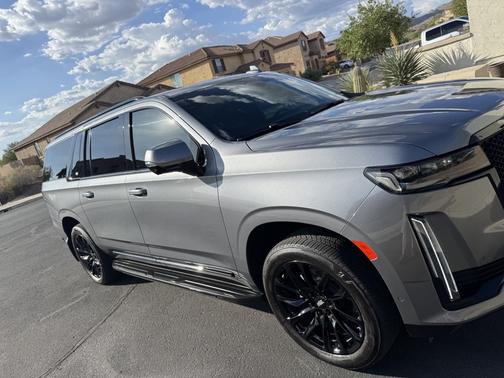 2021 Cadillac Escalade ESV Sport Platinum