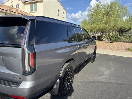 2021 Cadillac Escalade ESV Sport Platinum