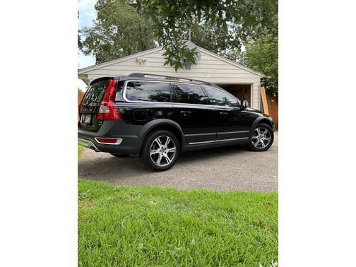 2013 Volvo XC70 T6 Premier Plus