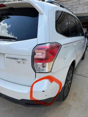 White 2017 Subaru Forester 2.0XT Touring
