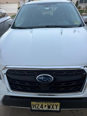 White 2017 Subaru Forester 2.0XT Touring