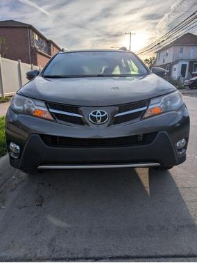 Gray 2014 Toyota RAV4 XLE