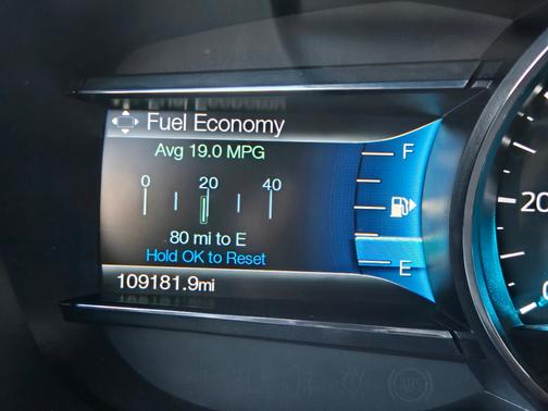 Red 2017 Ford Explorer XLT