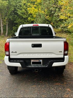 2022 Toyota Tacoma SR5