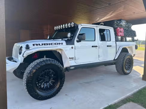 White 2022 Jeep Gladiator Rubicon