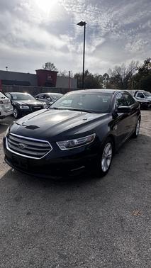 2015 Ford Taurus SEL