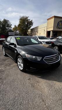 2015 Ford Taurus SEL