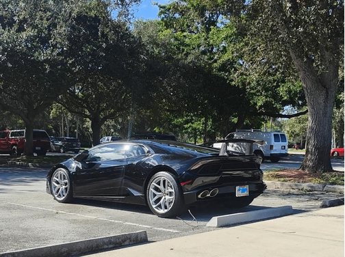 Black 2018 Lamborghini Huracan LP580-2