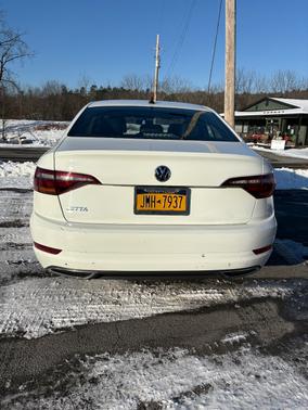 2019 Volkswagen Jetta 1.4T R-Line