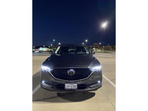 Photo 2 of 30 of 2018 Mazda CX-5 Grand Touring