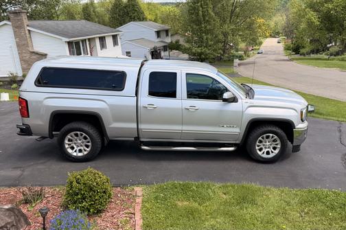 Silver 2018 GMC Sierra 1500 SLE