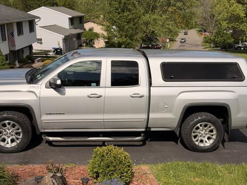 Silver 2018 GMC Sierra 1500 SLE