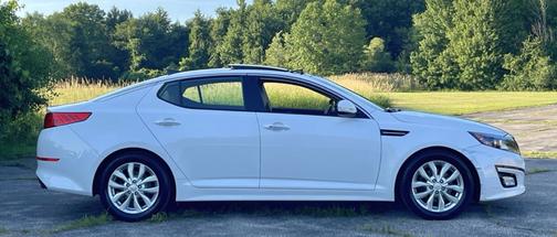White 2014 Kia Optima EX