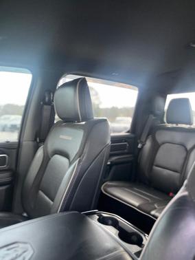 Black 2022 RAM 1500 Laramie