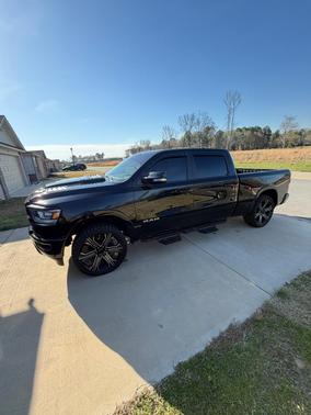 Black 2022 RAM 1500 Laramie