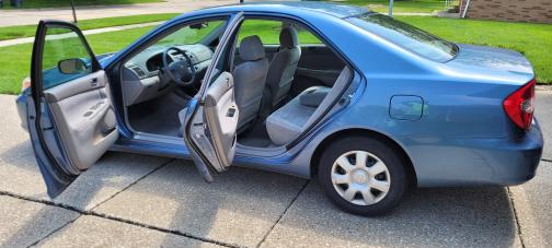 2002 Toyota Camry LE