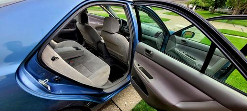 2002 Toyota Camry LE
