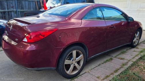 Red 2009 Pontiac G6 GT