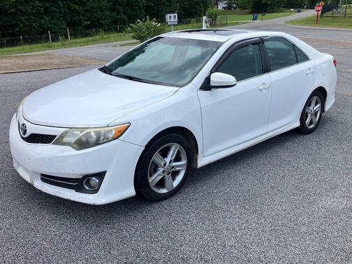 White 2013 Toyota Camry L