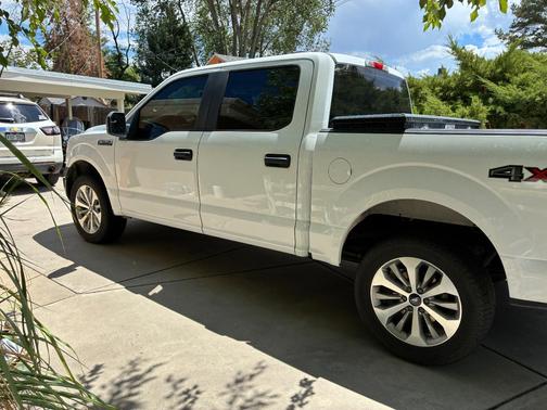 White 2018 Ford F-150 XL