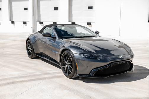 2021 Aston Martin Vantage Base