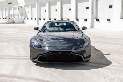2021 Aston Martin Vantage Base