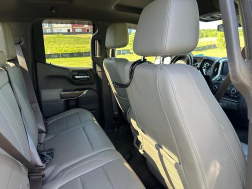 White 2021 Chevrolet Silverado 1500 LT