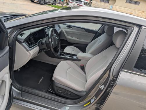 2019 Hyundai SONATA SEL