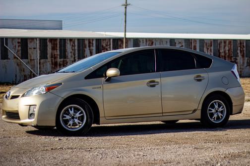 2011 Toyota Prius III