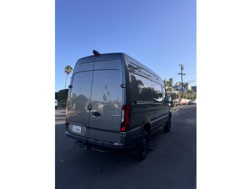 2024 Mercedes-Benz Sprinter 2500 Standard Roof